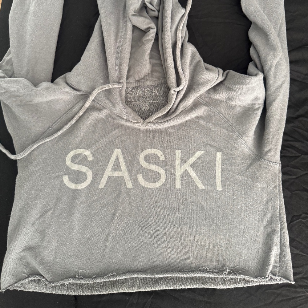 Saski cropped sweater